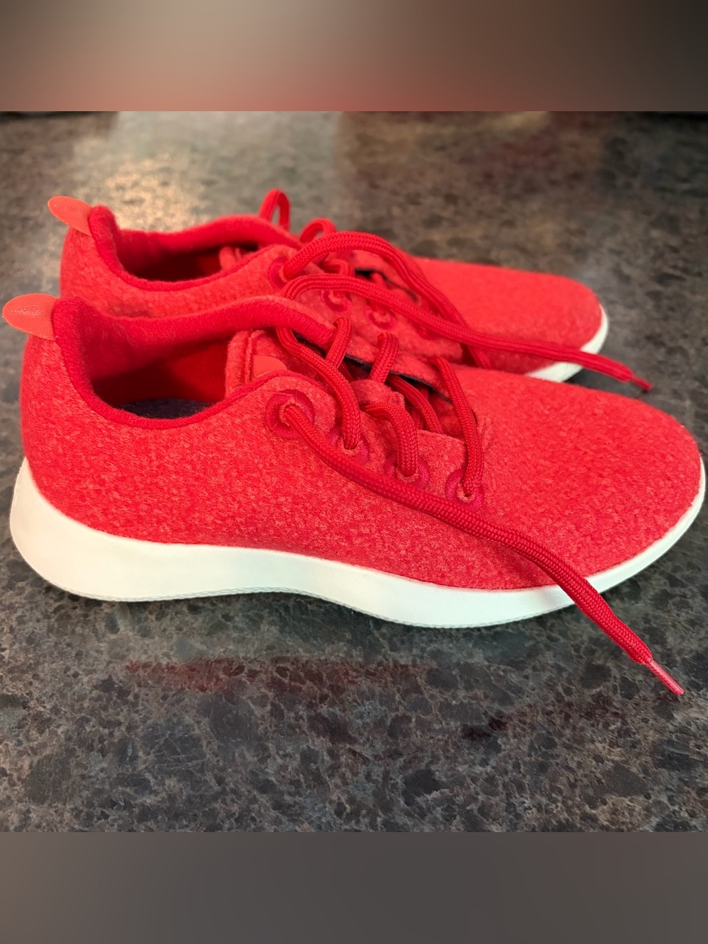 Allbirds Kids Red Lightweight Lace-Up Sneakers Size 1